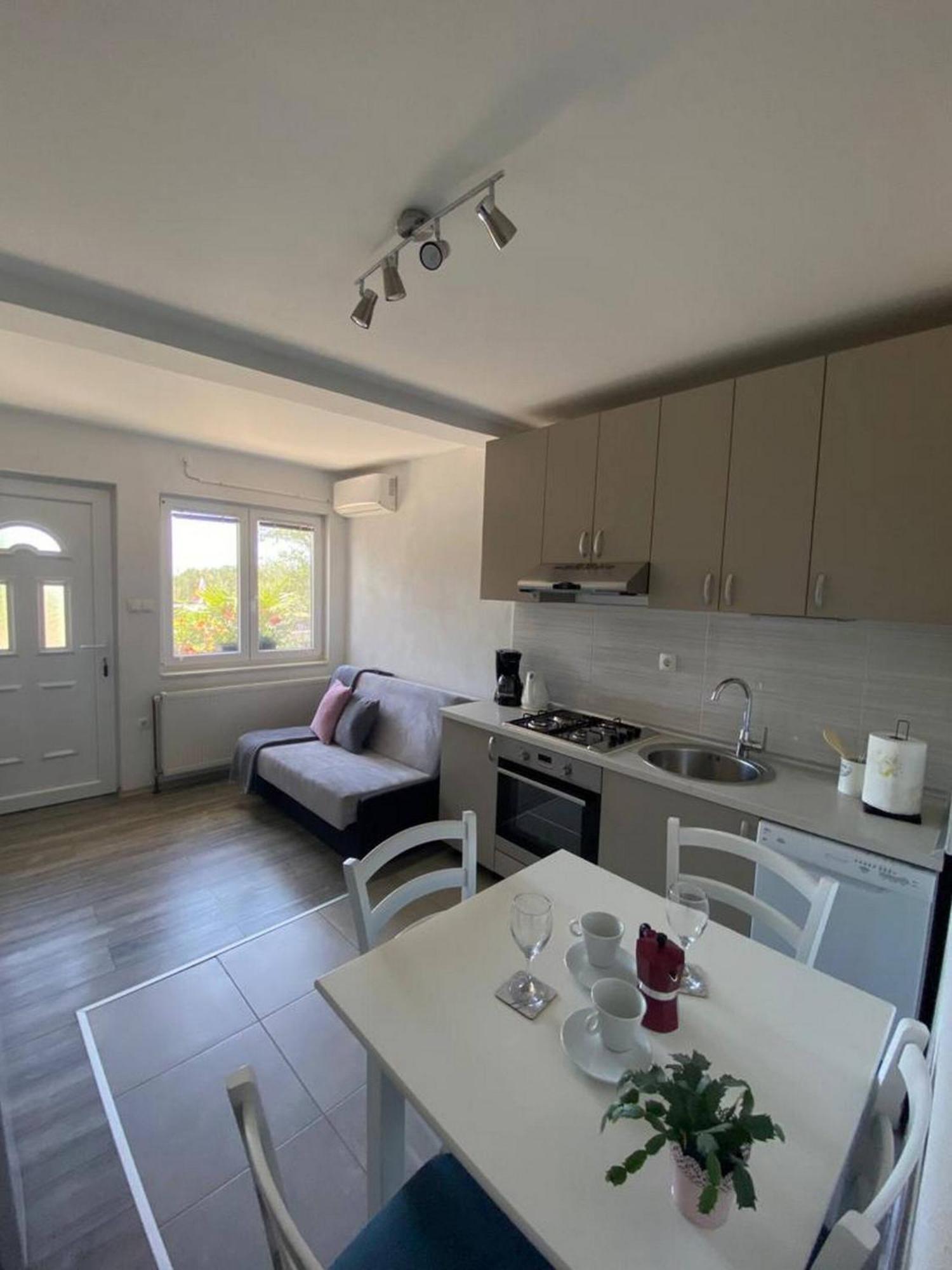 Rural Apartment Ante Drniš 외부 사진